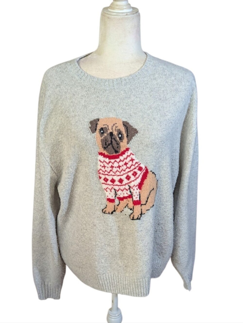 Hollister Light Gray Crewneck Cozy Sweater Pug in Red Fair Isle Sweater Sz S